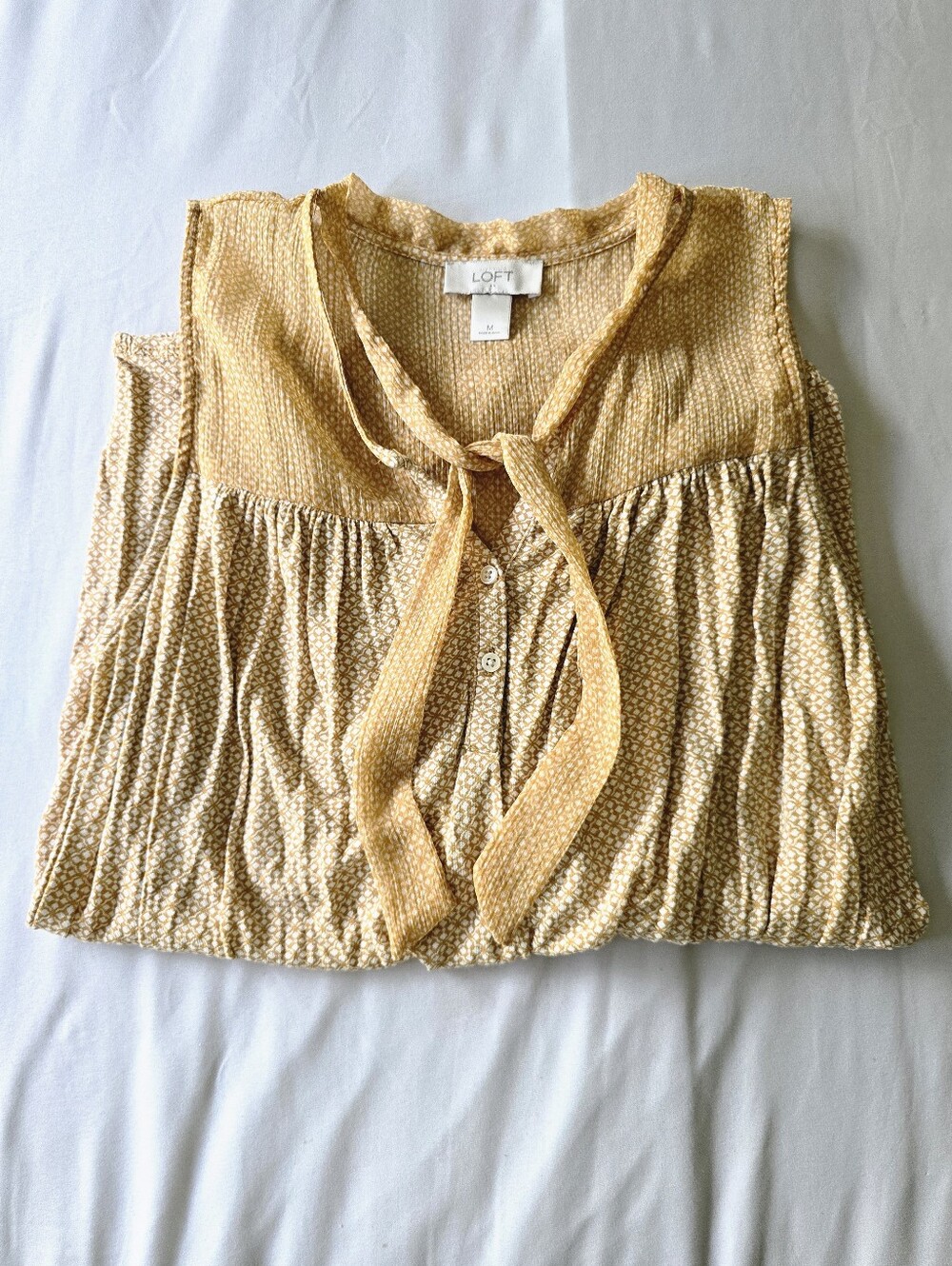 Loft Tie Neck Tank Size Medium